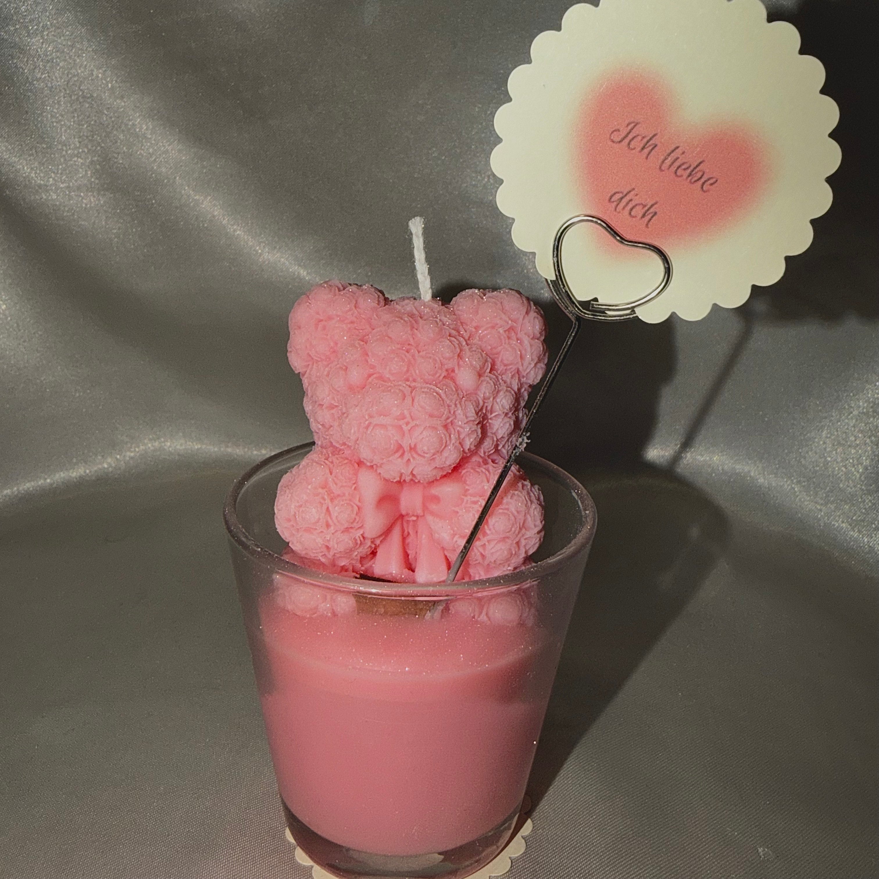 Rosen-Teddy Kerze